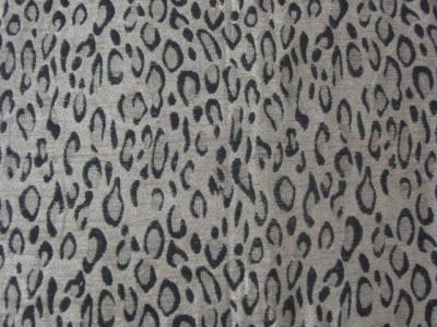 Yarn dyed jacquard fabric